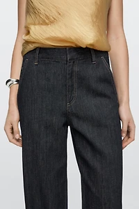 Loose straight-leg jeans