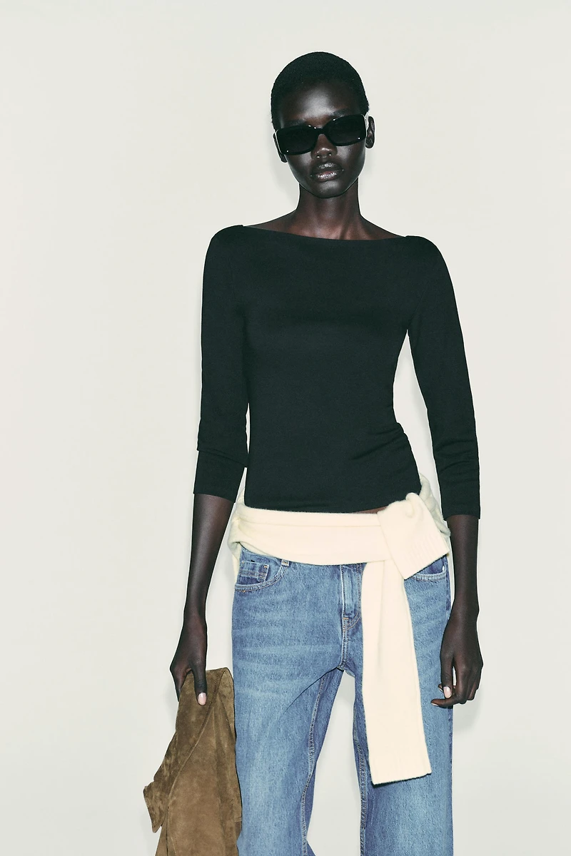 BOAT NECK T-SHIRT