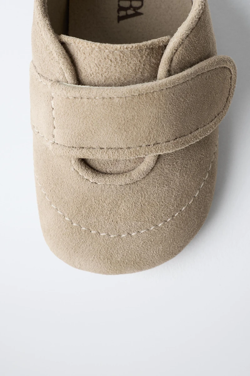 LEATHER SHOES