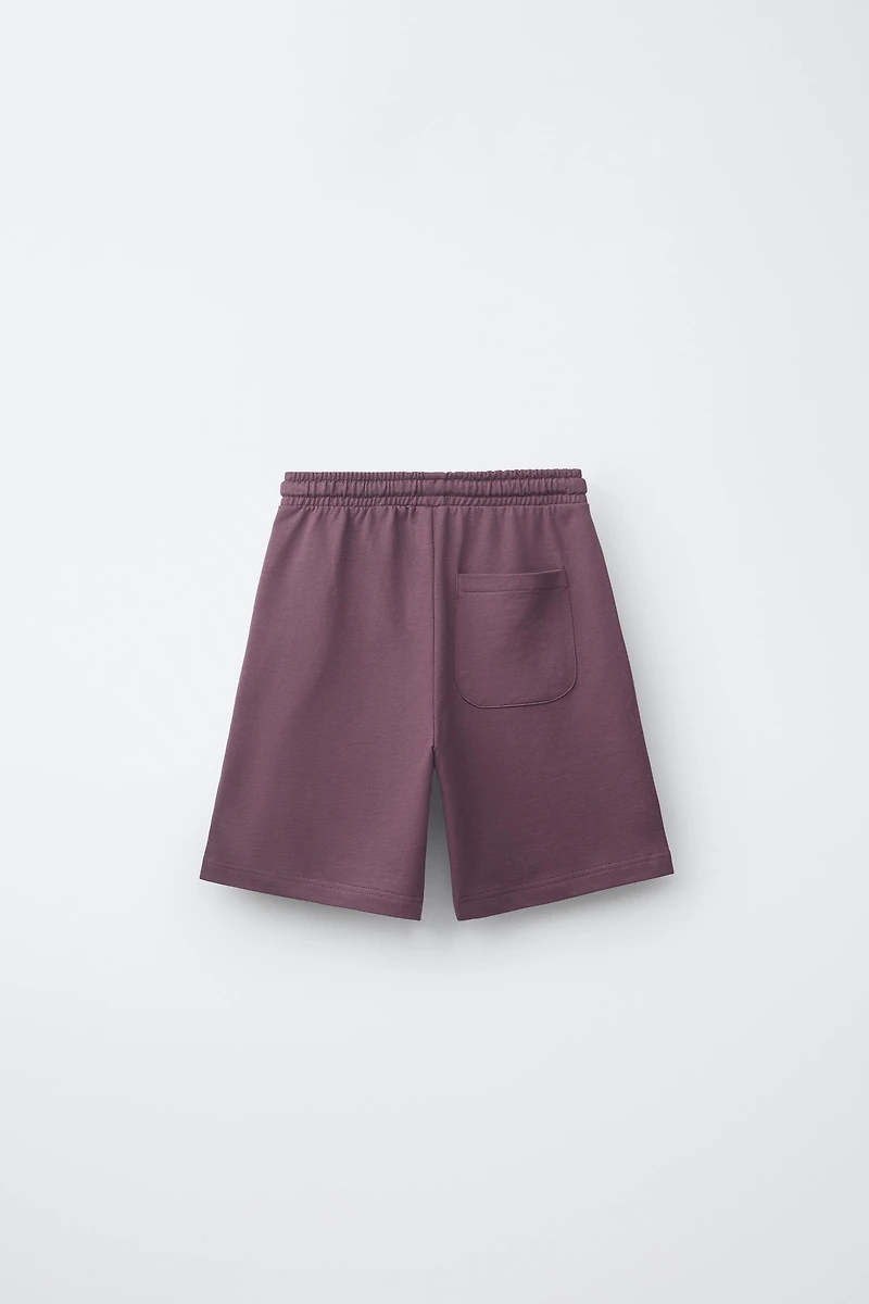 JOGGING SET WITH T-SHIRT AND BERMUDA SHORTS
