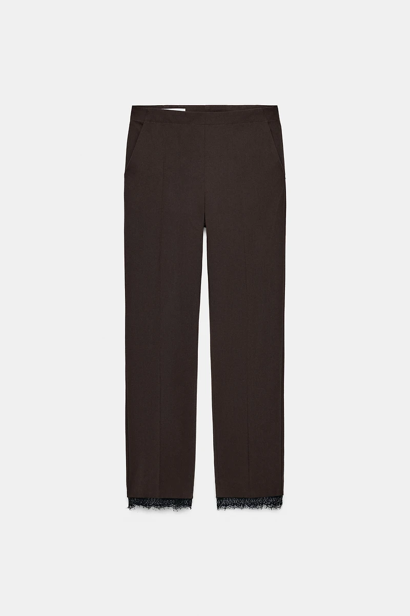 PANTALON CROPPED DENTELLE