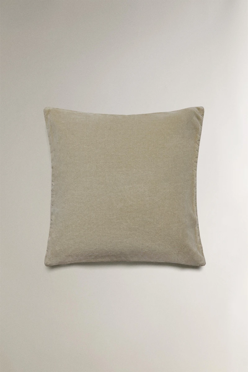 QUILTED THROW PILLOW COVER