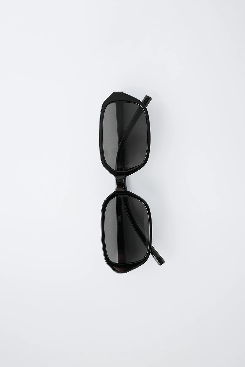 RECTANGULAR PLASTIC FRAME SUNGLASSES