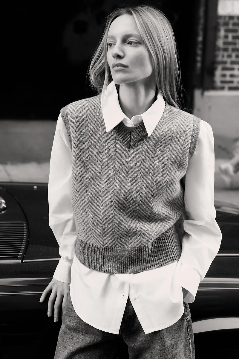 HERRINGBONE WOOL VEST