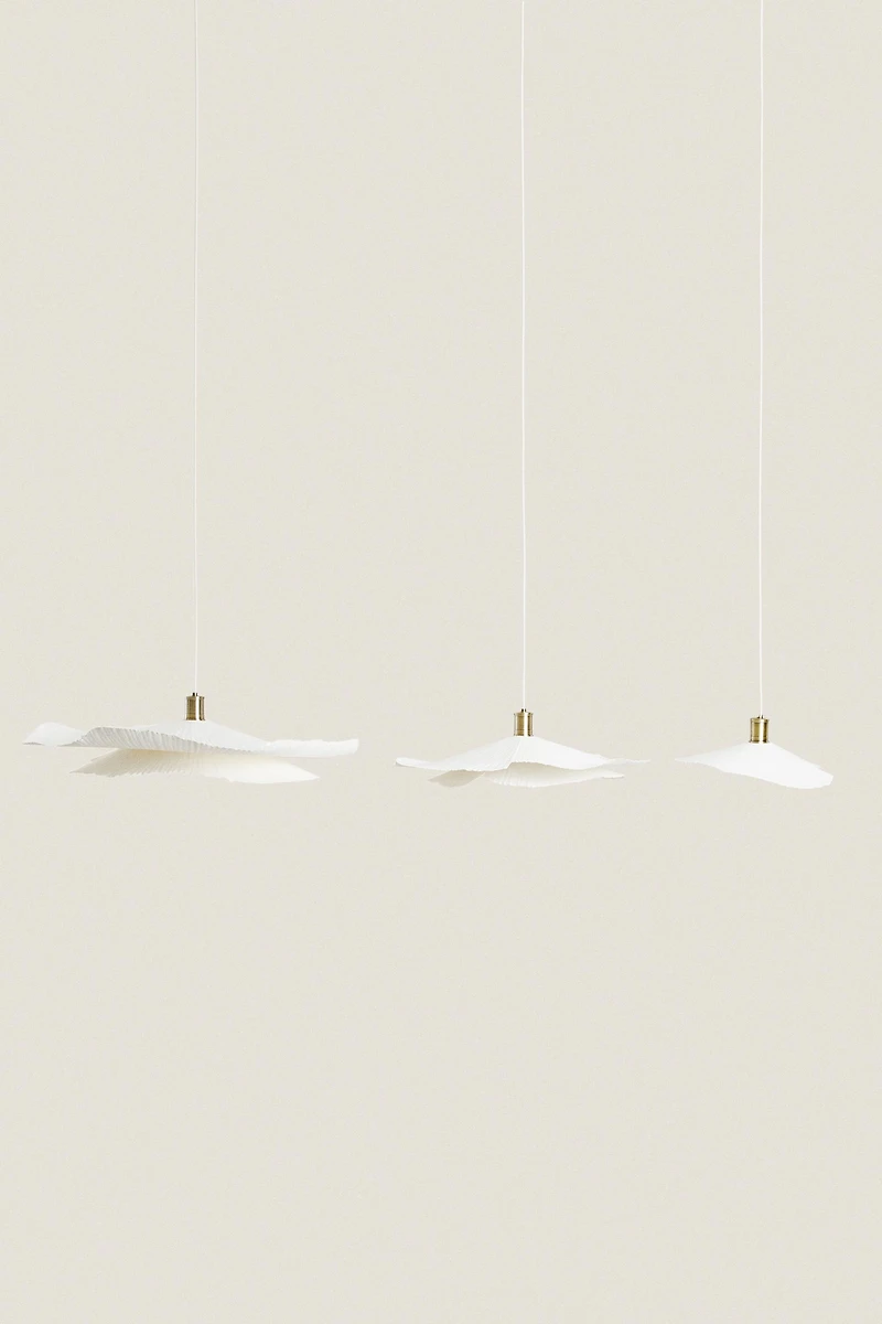 MEDIUM PENDANT LAMP