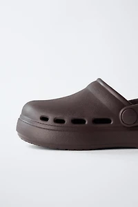 RUBBER CLOGS