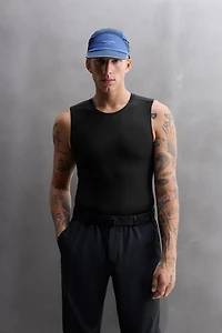 COMPRESSION TANK TOP