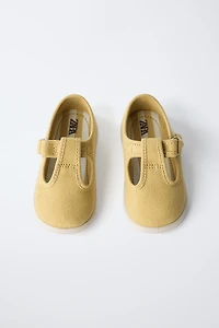 BAREFOOT SNEAKERS