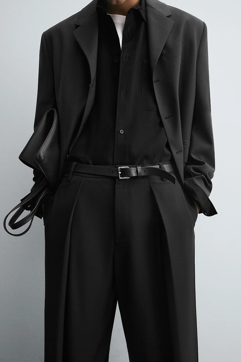 PLEATED WIDE FIT PANTS