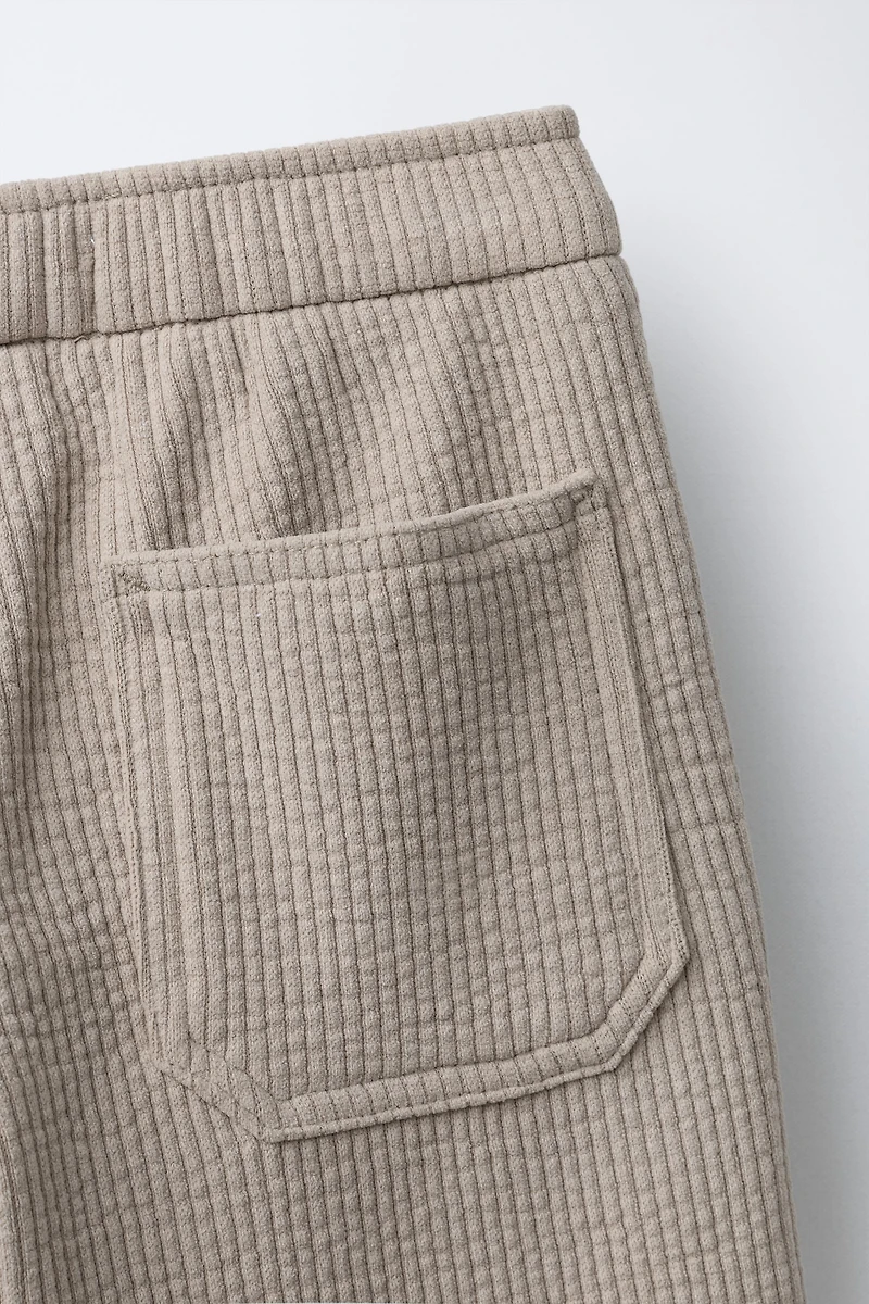 PANTALON CONFORT EN VELOURS CÔTELÉ