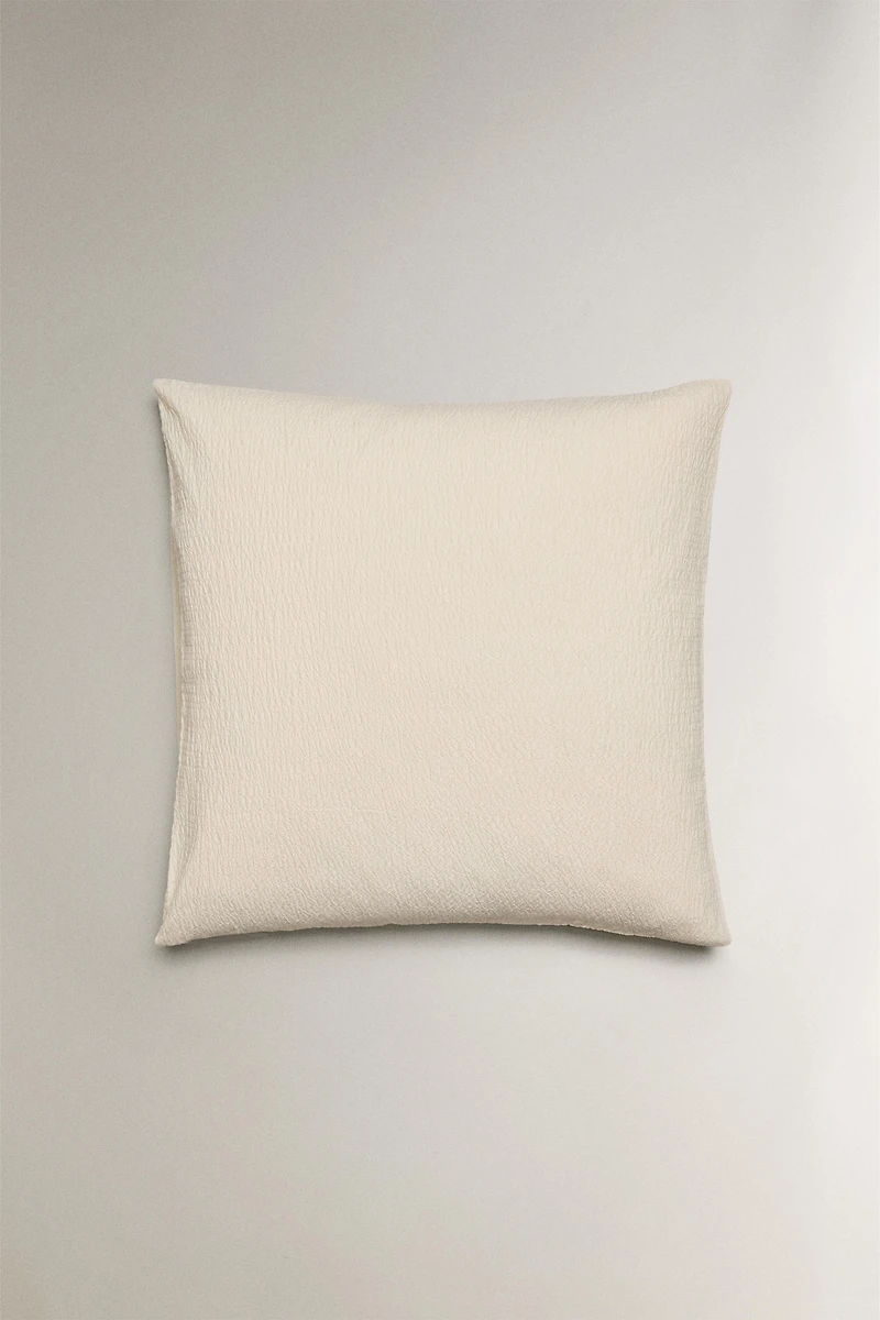 TEXTURED PILLOWCASE