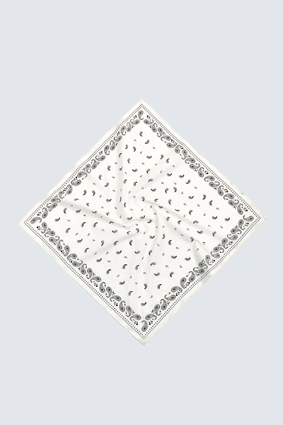 PAISLEY PRINT BANDANA