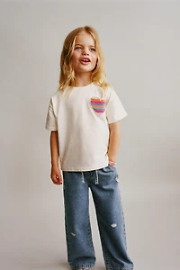 CROCHET HEART POCKET T-SHIRT