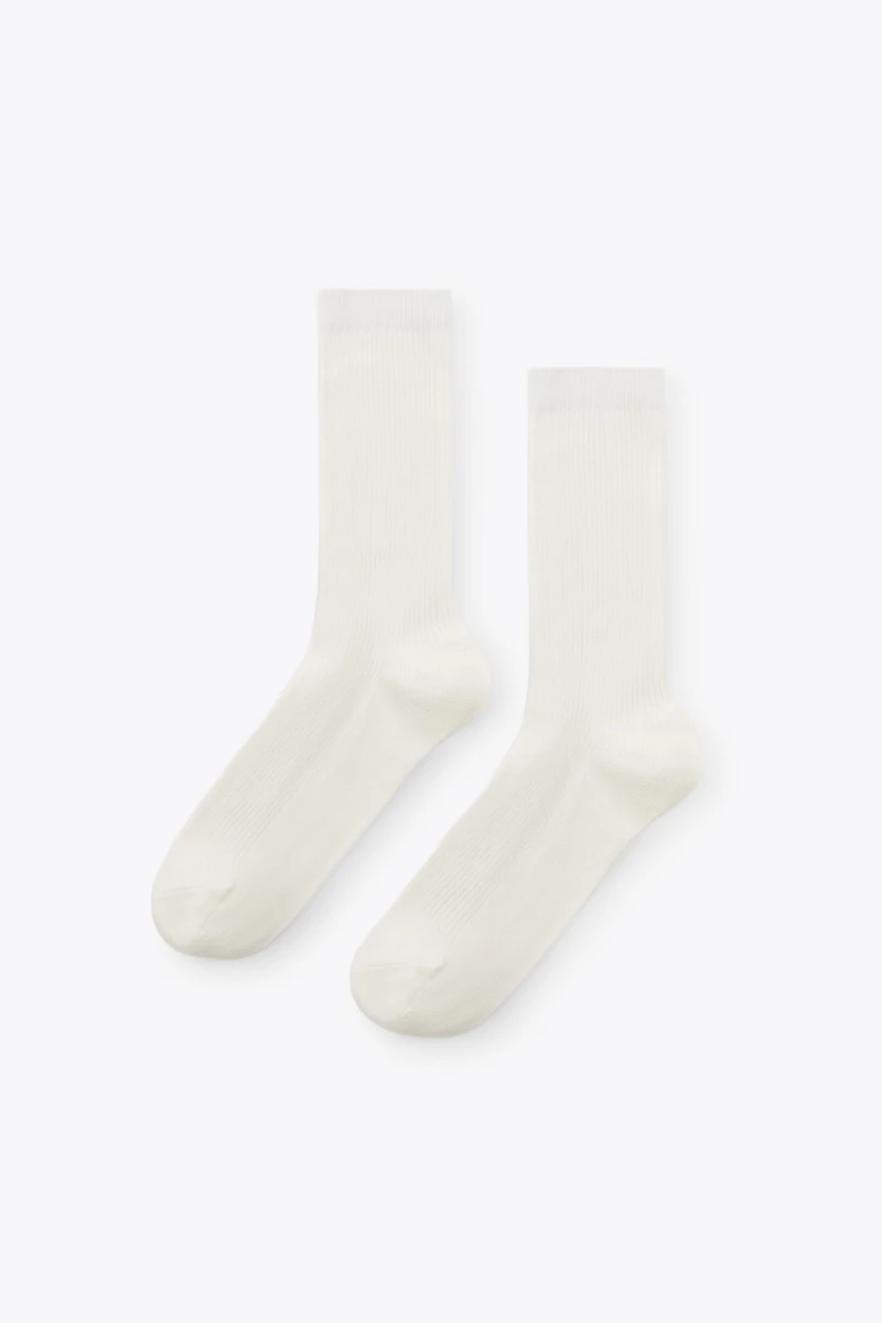FINE RIBBED SOCKS