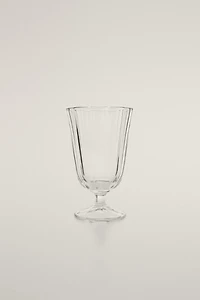RAISED FACETED WINE GLASS