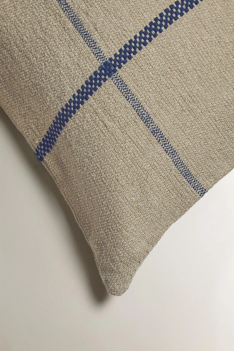 CONTRAST LINE THROW PILLOW COVER