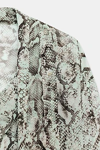 ANIMAL PRINT SHIRT