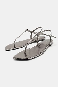 METALLIC FLAT SANDALS