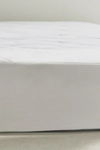 PADDED MATTRESS PROTECTOR