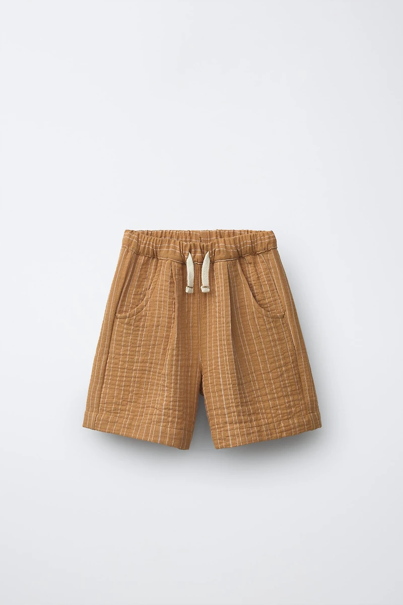 TEXTURED STRIPED SHORTS