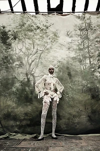 LACE RUFFLE TOP ZW COLLECTION LIMITED EDITION