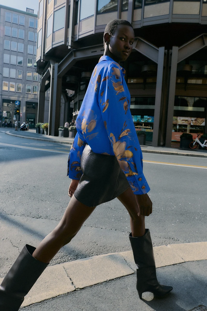 FLORAL PRINT SATIN SHIRT
