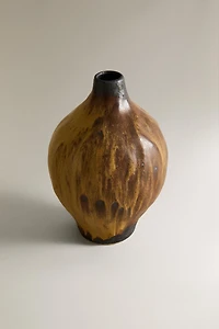 IRREGULAR CERAMIC VASE