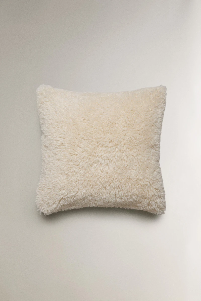 FAUX FUR THROW PILLOW COVER