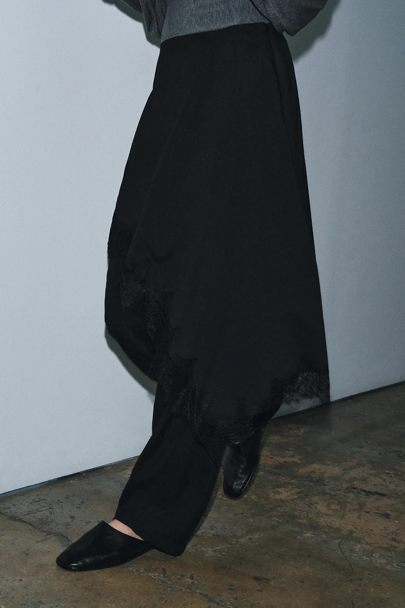 ASYMMETRIC LACE SKIRT ZW COLLECTION