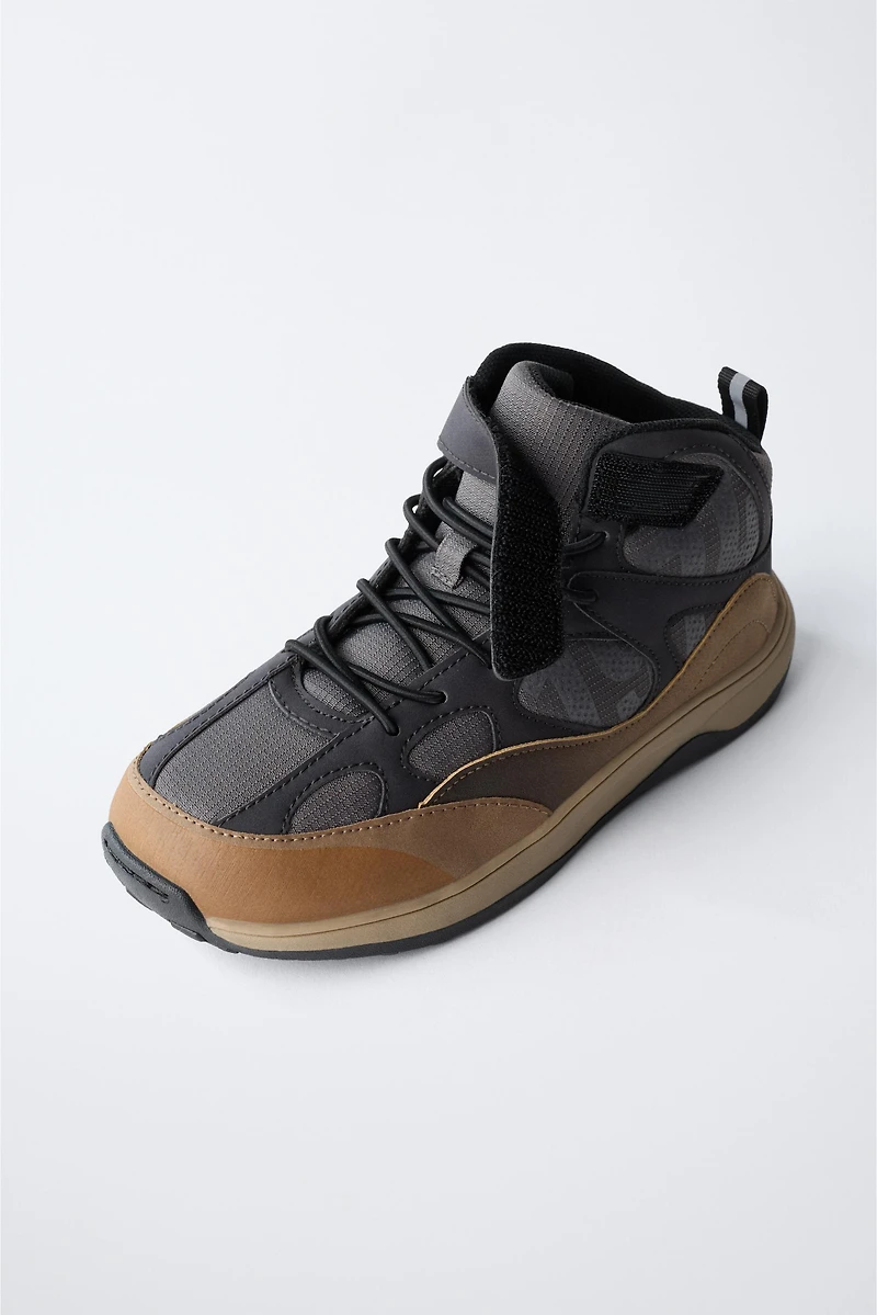 CONTRAST HIGH-TOP SNEAKERS