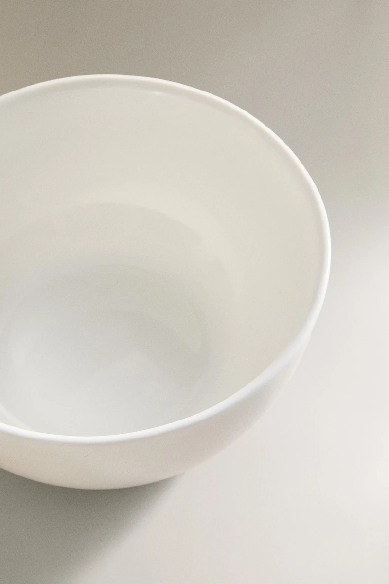 WHITE GLASS BOWL
