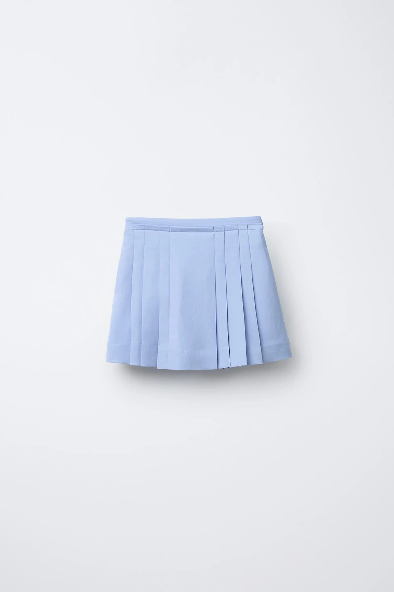 FLOWY PLEATED SKIRT