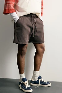 WASHED SWEAT SHORTS