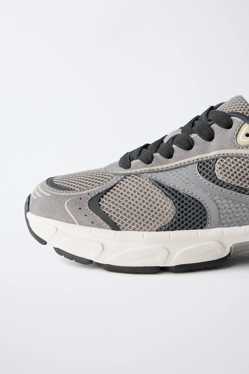 MULTI-PIECE ATHLETIC SNEAKERS