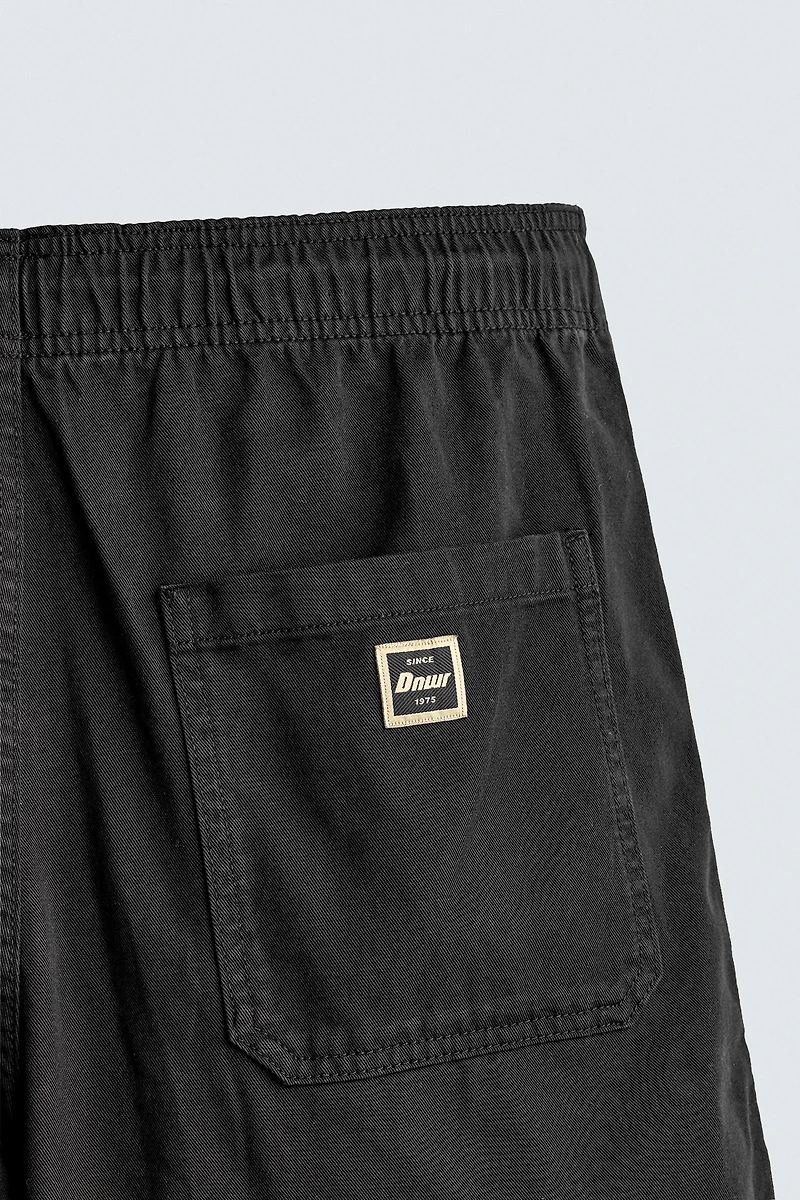 WASHED RELAXED FIT SHORTS