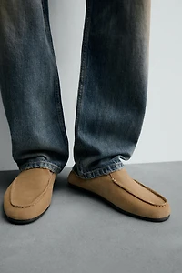 LEATHER LOAFERS