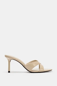 LEATHER MULE SANDALS