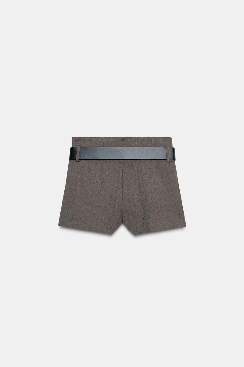 PLEATED BELTED SKORT