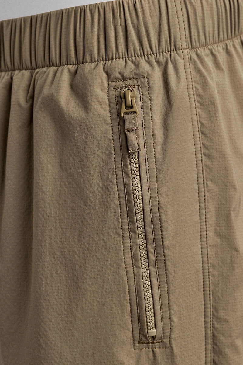 TRAINING TECHNICAL JOGGING PANTS