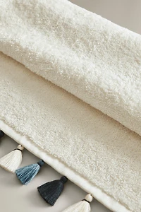 POMPOM BATH TOWEL