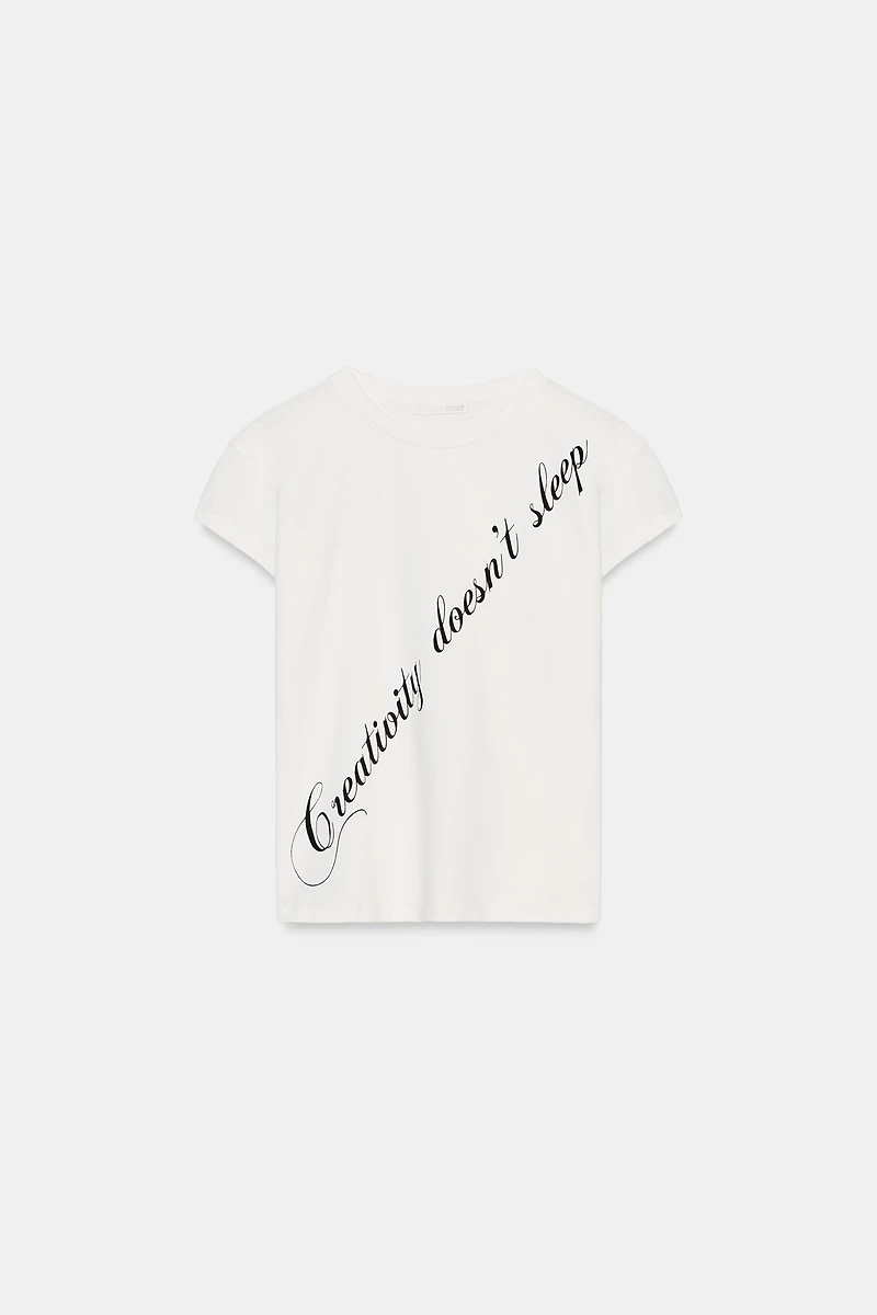 T-SHIRT À INSCRIPTION SUR LE DEVANT
