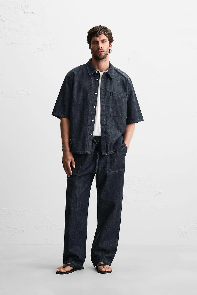 RELAXED FIT JOGGER JEANS