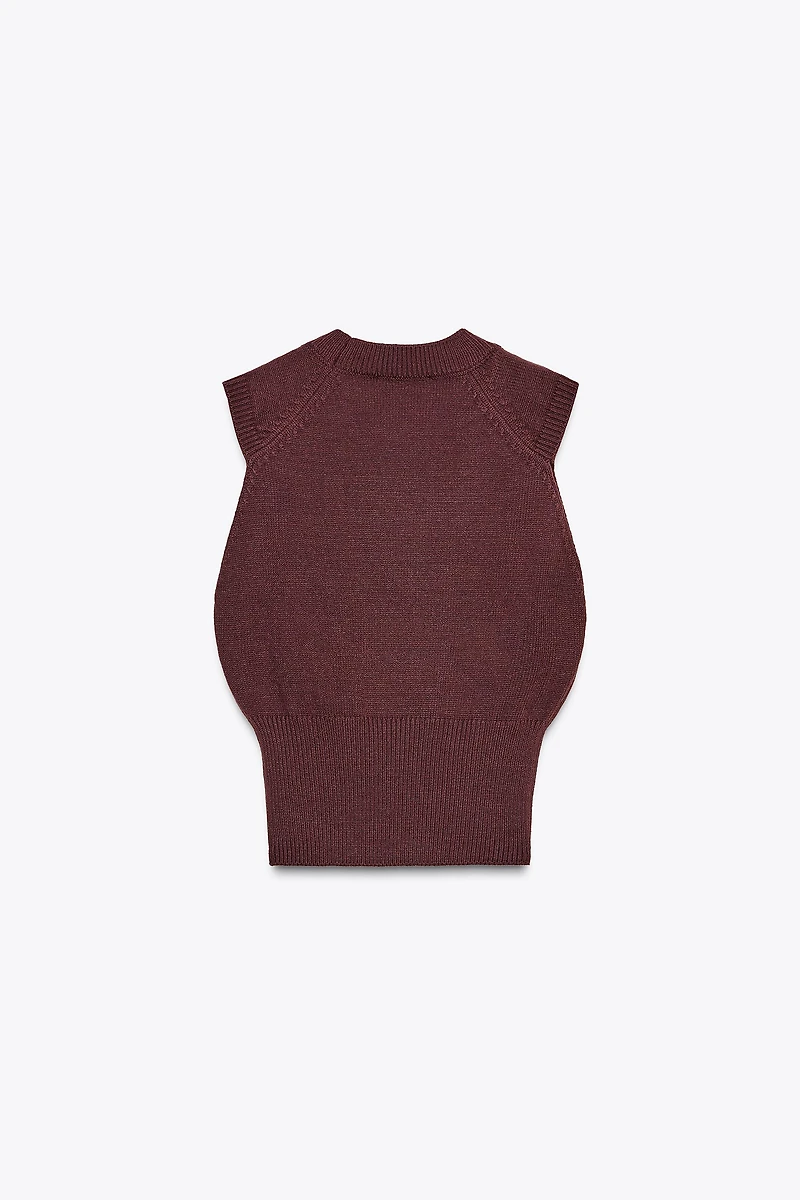 SLEEVELESS KNIT TOP