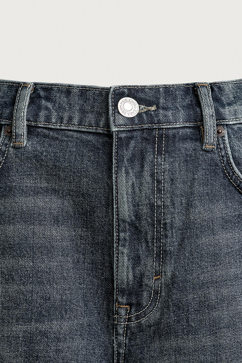REGULAR FIT DENIM SHORTS