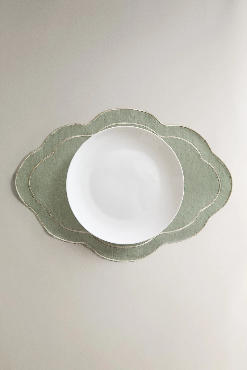 LINEN THREAD CHRISTMAS PLACEMAT