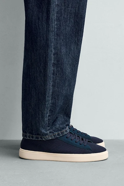 MESH SNEAKERS