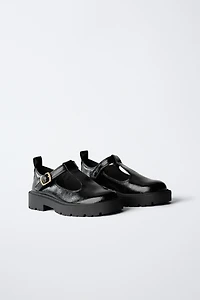 PATENT FINISH T-BAR SHOES