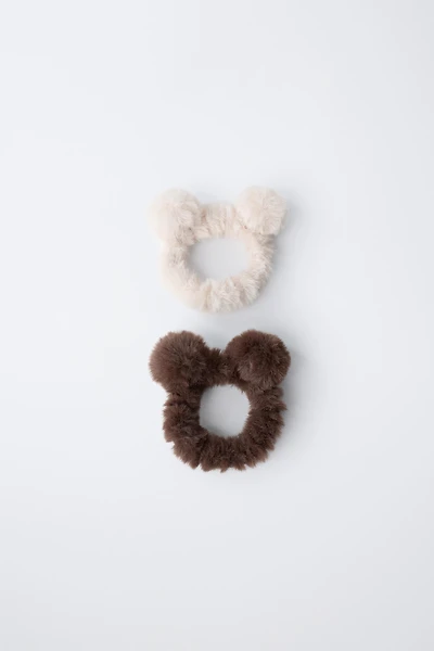 LOT DE DEUX CHOUCHOUS EFFET FOURRURE À OREILLES