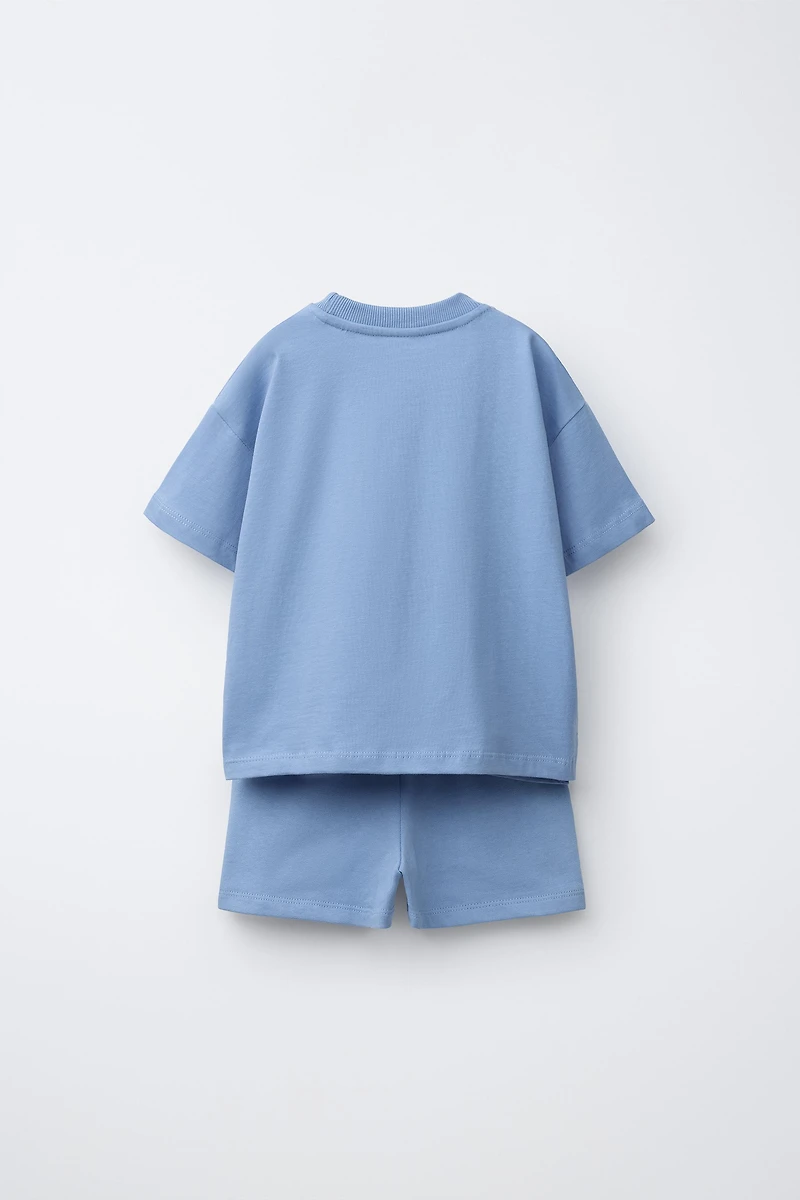 JOGGING SET WITH T-SHIRT AND BERMUDA SHORTS
