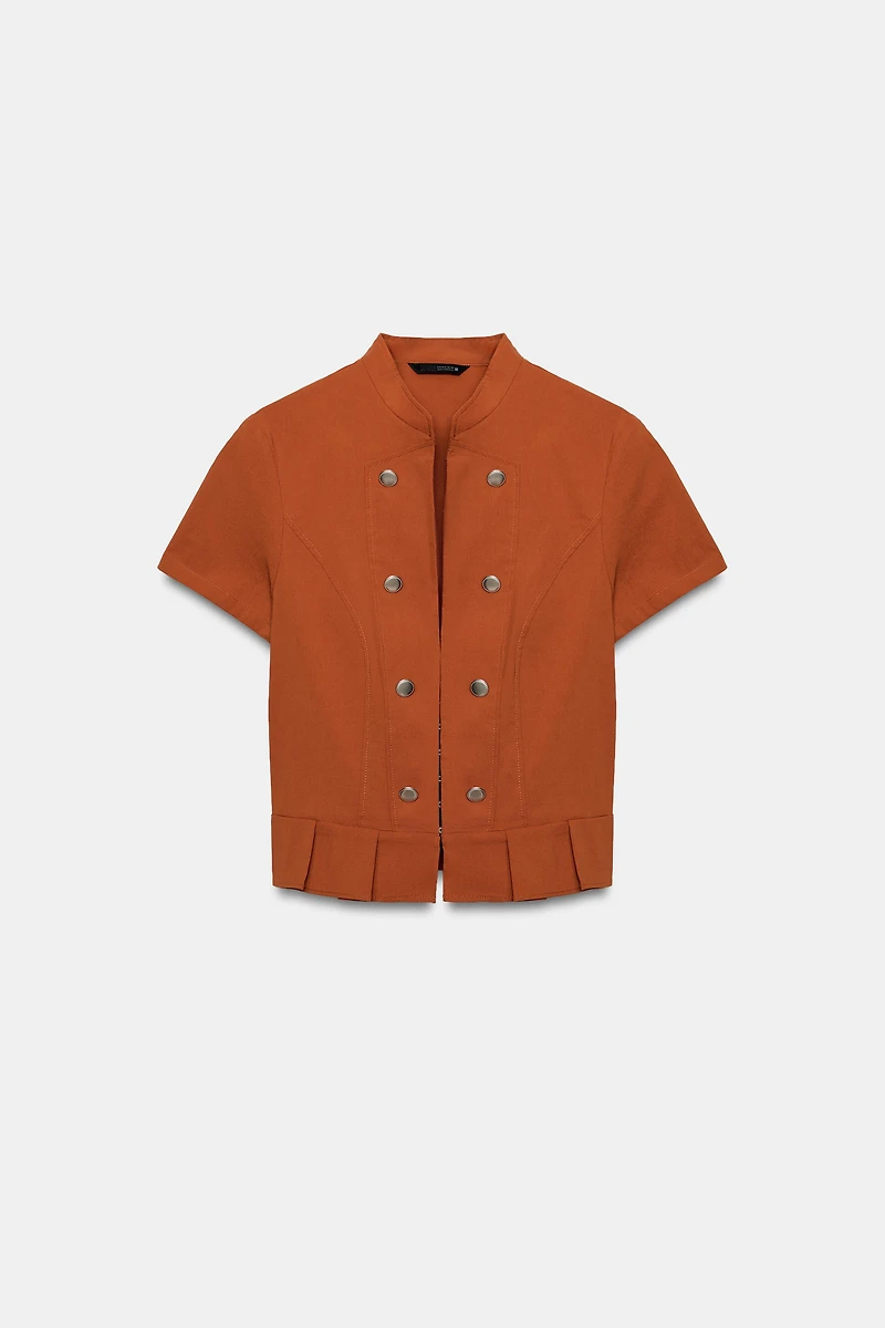 SHORT SLEEVE BUTTON TOP